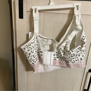 NWT Cacique 40H Full Coverage Unlined No Wire